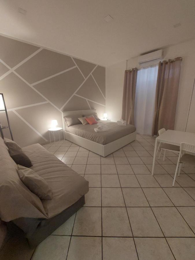Villa Casa Via Nicotera 14 à Naples Extérieur photo